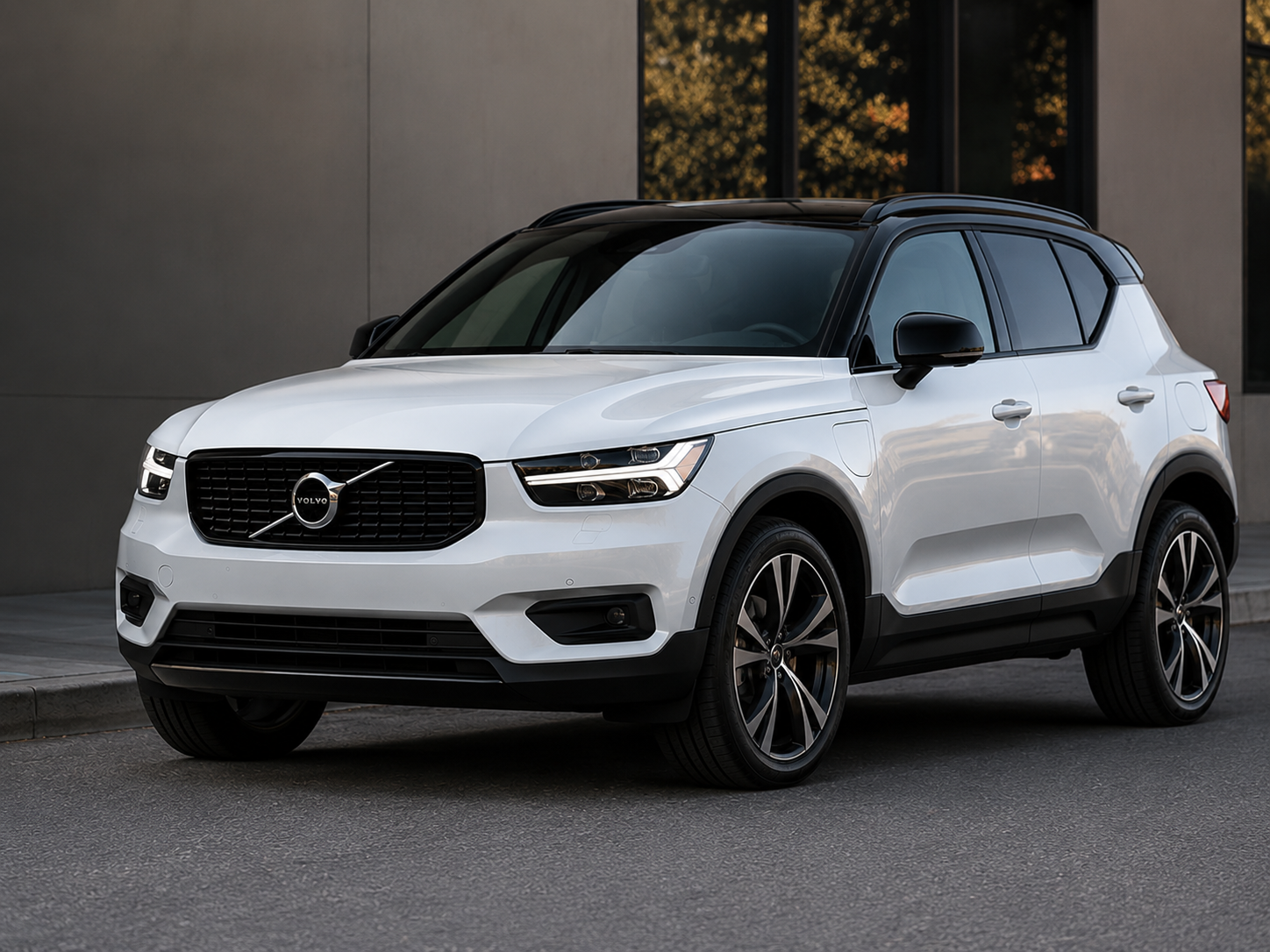 Lease New 2024 Volvo Xc40